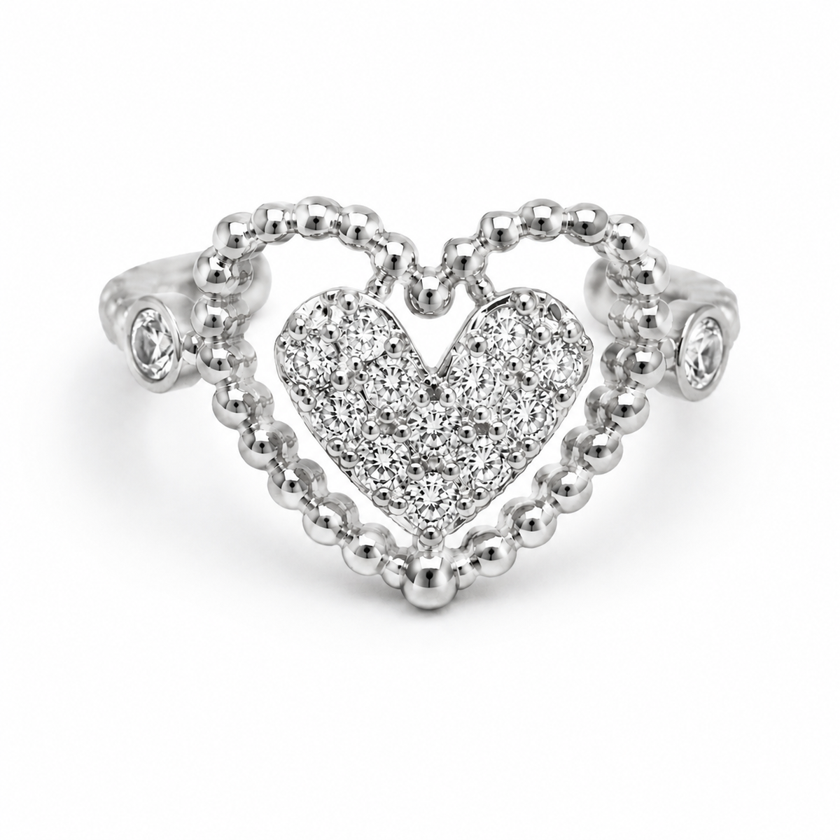 Ear cuff cœur perlé pavé argenté, deux pierres serties clos sur les côtés