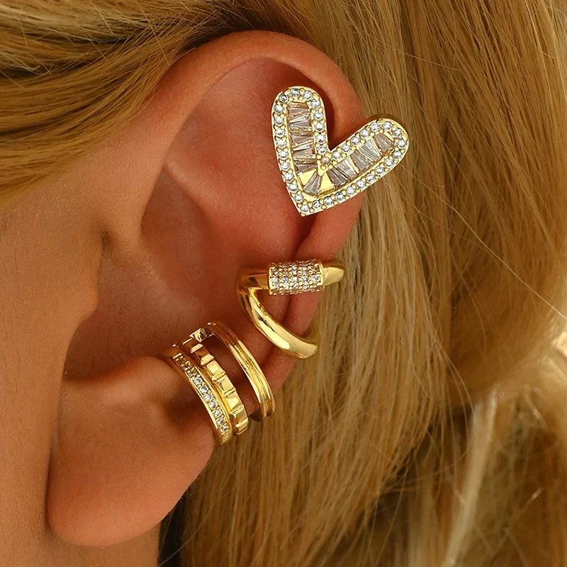 Vue détail ear cuff croisé semi pavé