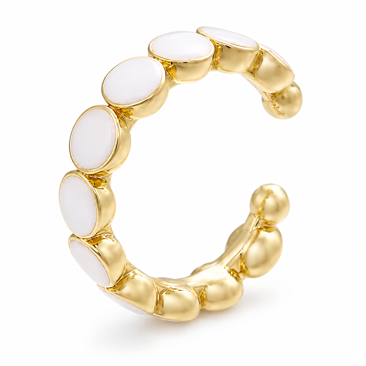 Ear cuff émaillé ovale blanc, émail laiteux et métal doré