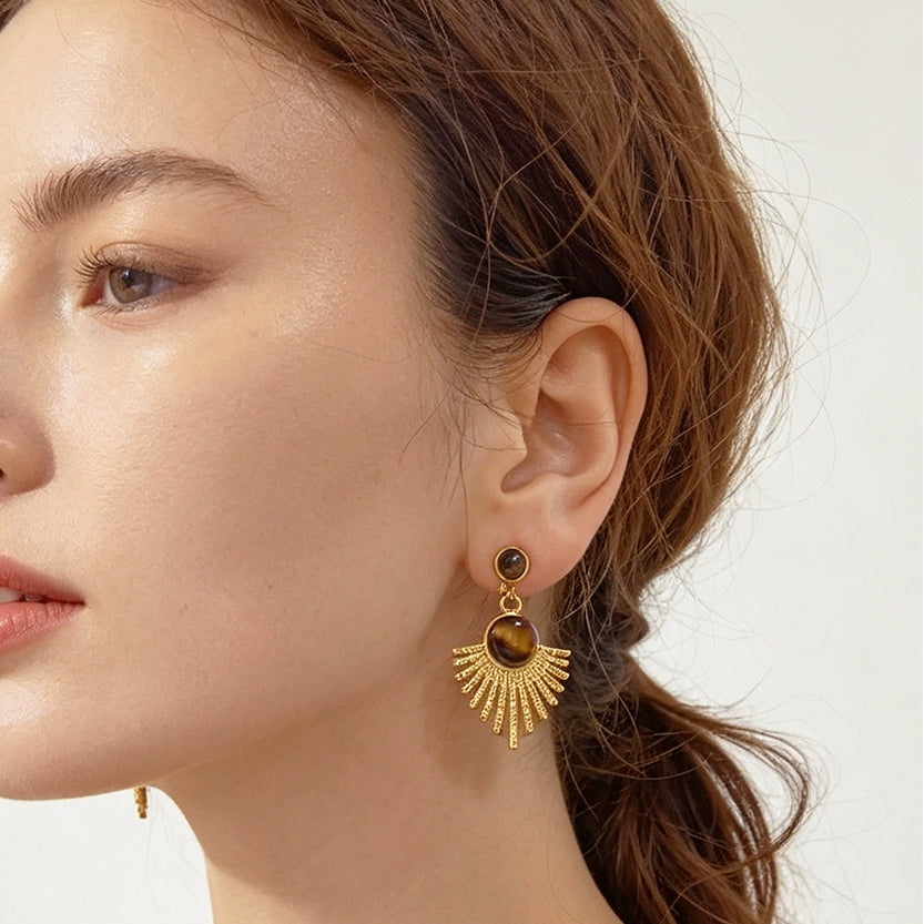 Vue détail ear cuff soleil perlé